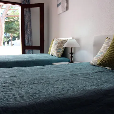 Vilamouratenis 'blue' By Sapvillas