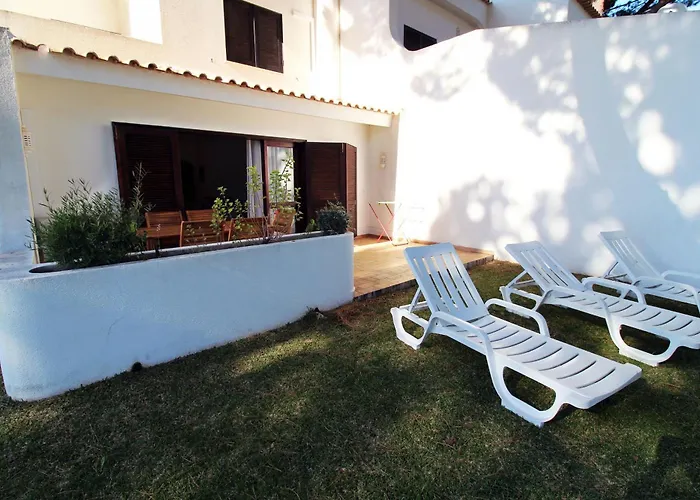 Vilamouratenis 'blue' By Sapvillas