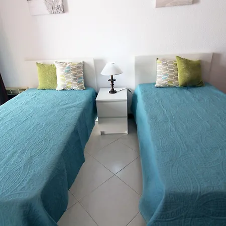 Vilamouratenis 'blue' By Sapvillas Hébergement de vacances